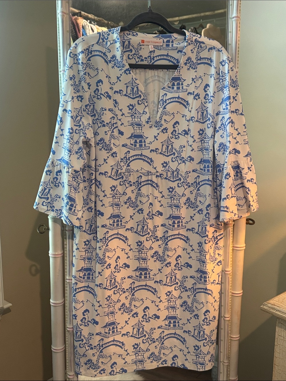 Jude Connally Blue and White Pagoda Print Dress with side pockets Size XL